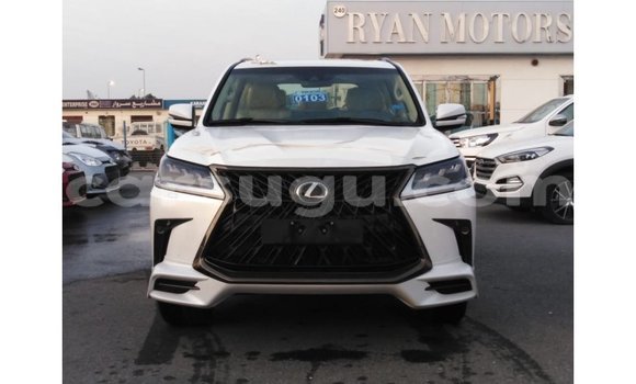 Sayi Imported Lexus LX White Mota in Import - Dubai a Burkina Faso Sayi Imported Lexus LX White Mota in Import - Dubai a Burkina Faso