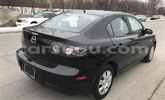 Acheter Neuf Voiture Mazda 326 Noir à Ouagadougou, Burkina-Faso Acheter Neuf Voiture Mazda 326 Noir à Ouagadougou, Burkina-Faso