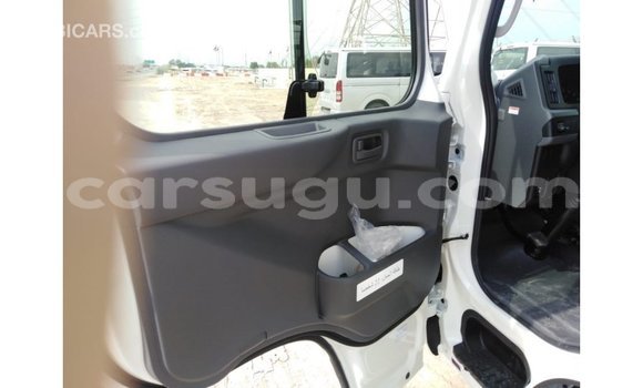 Sayi Imported Toyota Coaster White Mota in Import - Dubai a Burkina Faso Sayi Imported Toyota Coaster White Mota in Import - Dubai a Burkina Faso