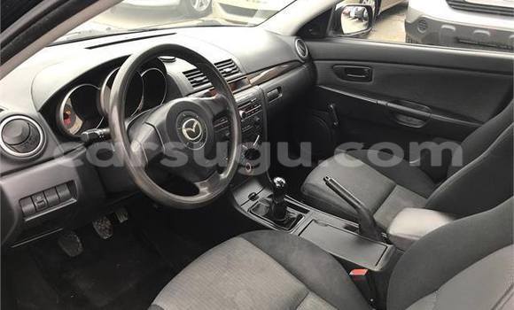 Acheter Neuf Voiture Mazda 326 Noir à Ouagadougou, Burkina-Faso Acheter Neuf Voiture Mazda 326 Noir à Ouagadougou, Burkina-Faso