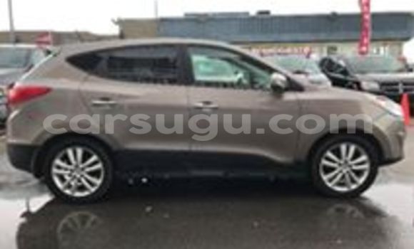 Acheter Neuf Voiture Hyundai Accent Marron à Ouagadougou, Burkina-Faso Acheter Neuf Voiture Hyundai Accent Marron à Ouagadougou, Burkina-Faso