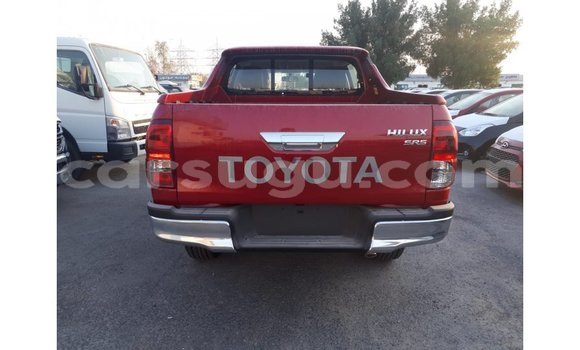Sayi Imported Toyota Hilux Red Mota in Import - Dubai a Burkina Faso Sayi Imported Toyota Hilux Red Mota in Import - Dubai a Burkina Faso