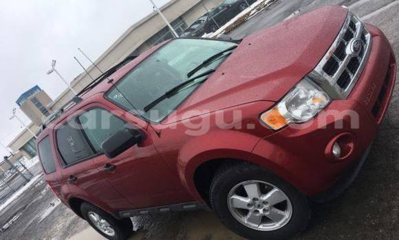 Acheter Neuf Voiture Ford Club Wagon Rouge à Ouagadougou, Burkina-Faso Acheter Neuf Voiture Ford Club Wagon Rouge à Ouagadougou, Burkina-Faso