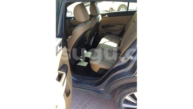 Big with watermark kia sportage burkina faso import dubai 5430