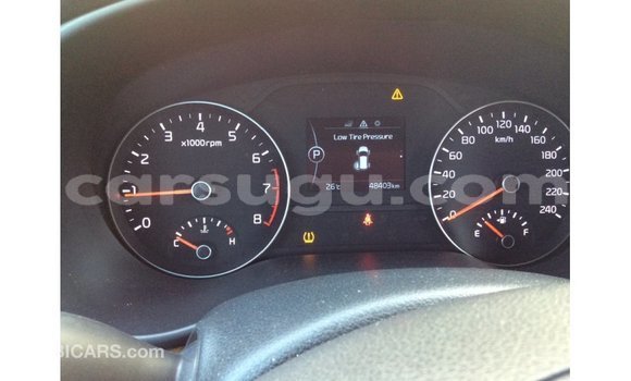 Acheter Import Voiture Kia Sportage Bleu à Import - Dubai, Burkina-Faso Acheter Import Voiture Kia Sportage Bleu à Import - Dubai, Burkina-Faso