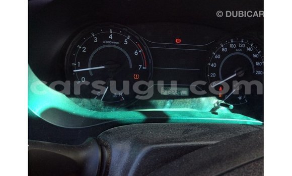 Acheter Import Voiture Toyota Hilux Blanc à Import - Dubai, Burkina-Faso Acheter Import Voiture Toyota Hilux Blanc à Import - Dubai, Burkina-Faso