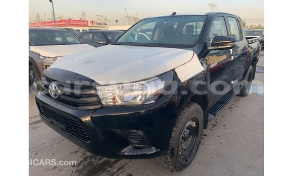Acheter Import Voiture Toyota Hilux Noir à Import - Dubai, Burkina-Faso Acheter Import Voiture Toyota Hilux Noir à Import - Dubai, Burkina-Faso