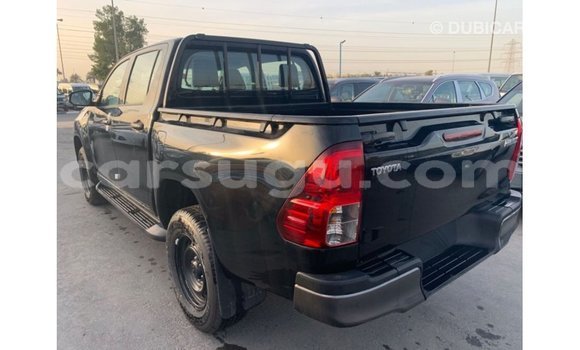 Acheter Import Voiture Toyota Hilux Noir à Import - Dubai, Burkina-Faso Acheter Import Voiture Toyota Hilux Noir à Import - Dubai, Burkina-Faso