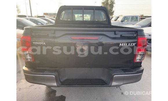 Acheter Import Voiture Toyota Hilux Noir à Import - Dubai, Burkina-Faso Acheter Import Voiture Toyota Hilux Noir à Import - Dubai, Burkina-Faso