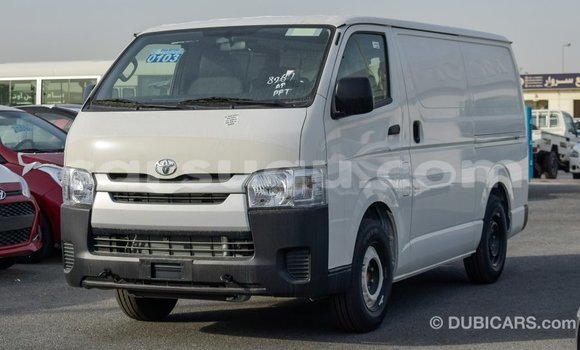 Sayi Imported Toyota Hiace White Mota in Import - Dubai a Burkina Faso Sayi Imported Toyota Hiace White Mota in Import - Dubai a Burkina Faso