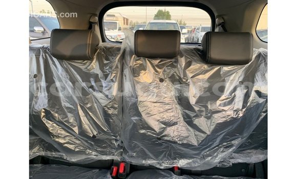 Acheter Import Voiture Mitsubishi Outlander Marron à Import - Dubai, Burkina-Faso Acheter Import Voiture Mitsubishi Outlander Marron à Import - Dubai, Burkina-Faso