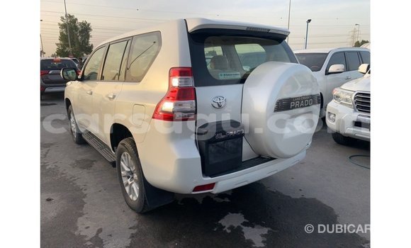 Sayi Imported Toyota Prado White Mota in Import - Dubai a Burkina Faso Sayi Imported Toyota Prado White Mota in Import - Dubai a Burkina Faso