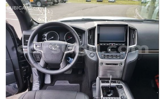 Buy Import Toyota Land Cruiser Black Car in Import - Dubai in Burkina Faso Buy Import Toyota Land Cruiser Black Car in Import - Dubai in Burkina Faso