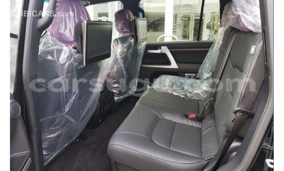 Sayi Imported Toyota Land Cruiser Black Mota in Import - Dubai a Burkina Faso Sayi Imported Toyota Land Cruiser Black Mota in Import - Dubai a Burkina Faso