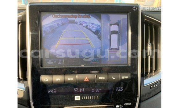 Acheter Import Voiture Toyota Land Cruiser Noir à Import - Dubai, Burkina-Faso Acheter Import Voiture Toyota Land Cruiser Noir à Import - Dubai, Burkina-Faso
