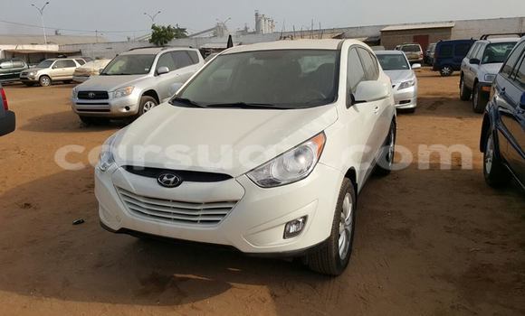 Acheter Occasion Voiture Hyundai Tucson Blanc à Ouagadougou, Burkina-Faso