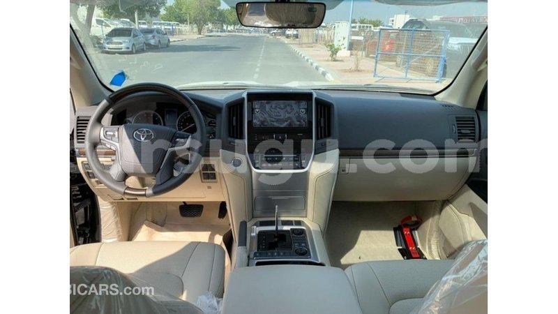 Big with watermark toyota land cruiser burkina faso import dubai 5466