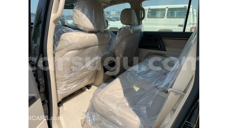Big with watermark toyota land cruiser burkina faso import dubai 5466
