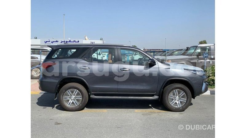 Big with watermark toyota fortuner burkina faso import dubai 5468