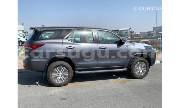 Sayi Imported Toyota Fortuner Sauran Mota in Import - Dubai a Burkina Faso Sayi Imported Toyota Fortuner Sauran Mota in Import - Dubai a Burkina Faso