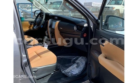 Sayi Imported Toyota Fortuner Sauran Mota in Import - Dubai a Burkina Faso Sayi Imported Toyota Fortuner Sauran Mota in Import - Dubai a Burkina Faso