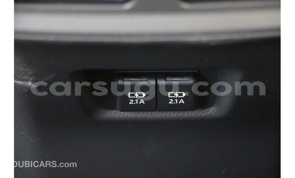 Buy Import Toyota HiAce White Truck in Import - Dubai in Burkina Faso Buy Import Toyota HiAce White Truck in Import - Dubai in Burkina Faso