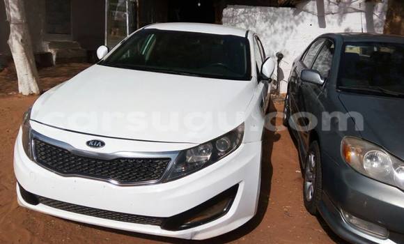 Acheter Neuf Voiture Kia Sephia Noir à Ouagadougou, Burkina-Faso Acheter Neuf Voiture Kia Sephia Noir à Ouagadougou, Burkina-Faso