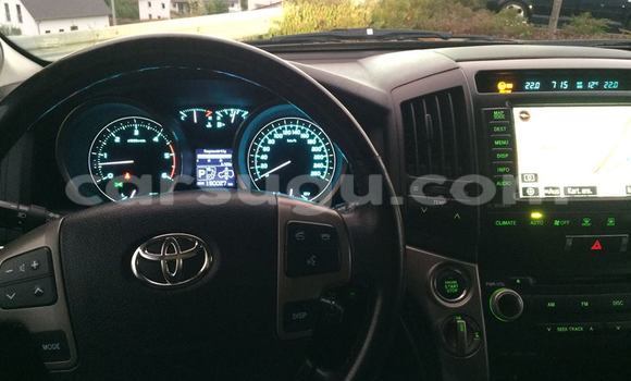 Acheter Neuf Voiture Toyota Land Cruiser Noir à Ouagadougou, Burkina-Faso Acheter Neuf Voiture Toyota Land Cruiser Noir à Ouagadougou, Burkina-Faso