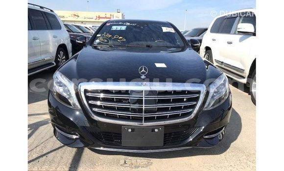 Sayi Imported Mercedes-Benz 190 Black Mota in Import - Dubai a Burkina Faso Sayi Imported Mercedes-Benz 190 Black Mota in Import - Dubai a Burkina Faso