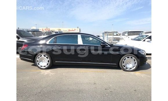 Sayi Imported Mercedes-Benz 190 Black Mota in Import - Dubai a Burkina Faso Sayi Imported Mercedes-Benz 190 Black Mota in Import - Dubai a Burkina Faso