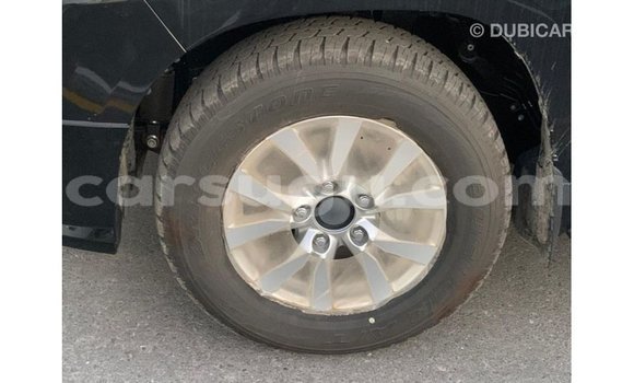 Acheter Import Voiture Toyota Land Cruiser Noir à Import - Dubai, Burkina-Faso Acheter Import Voiture Toyota Land Cruiser Noir à Import - Dubai, Burkina-Faso