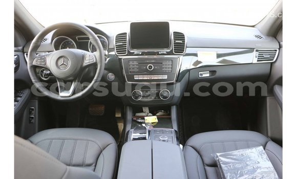 Buy Import Mercedes-Benz 190 Black Car in Import - Dubai in Burkina Faso Buy Import Mercedes-Benz 190 Black Car in Import - Dubai in Burkina Faso