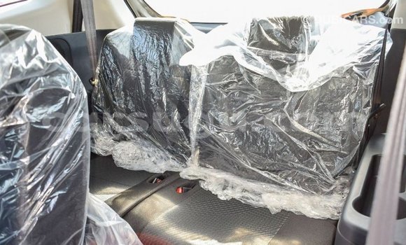 Acheter Import Voiture Toyota Rush Marron à Import - Dubai, Burkina-Faso Acheter Import Voiture Toyota Rush Marron à Import - Dubai, Burkina-Faso