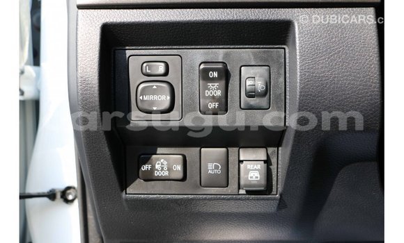 Buy Import Toyota Tundra White Car in Import - Dubai in Burkina Faso Buy Import Toyota Tundra White Car in Import - Dubai in Burkina Faso