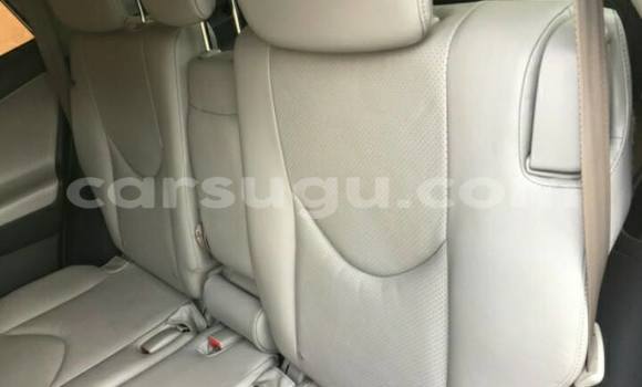 Acheter Neuf Voiture Toyota RAV4 Gris à Ouagadougou, Burkina-Faso Acheter Neuf Voiture Toyota RAV4 Gris à Ouagadougou, Burkina-Faso