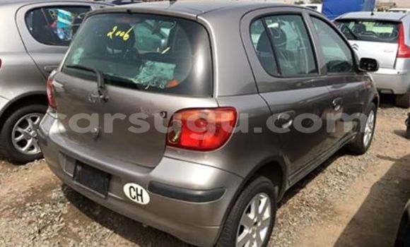 Acheter Occasion Voiture Toyota Yaris Gris à Ouagadougou, Burkina-Faso