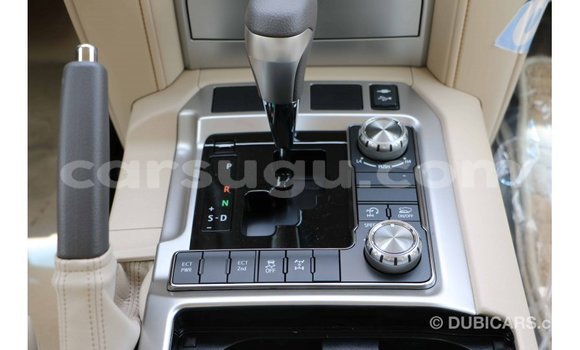 Buy Import Toyota Land Cruiser White Car in Import - Dubai in Burkina Faso Buy Import Toyota Land Cruiser White Car in Import - Dubai in Burkina Faso