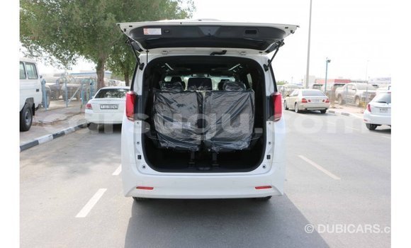 Sayi Imported Toyota Alphard White Mota in Import - Dubai a Burkina Faso Sayi Imported Toyota Alphard White Mota in Import - Dubai a Burkina Faso