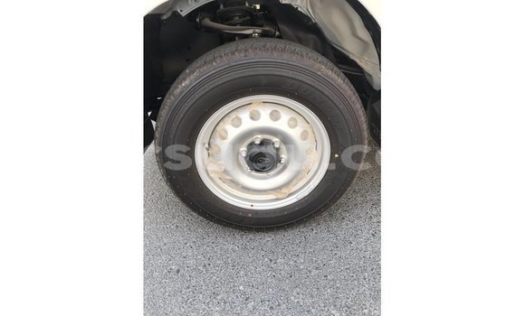 Buy Import Toyota Hilux White Car in Import - Dubai in Burkina Faso Buy Import Toyota Hilux White Car in Import - Dubai in Burkina Faso