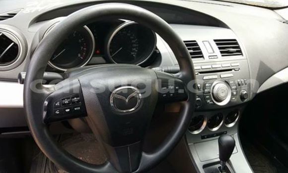 Sayi Sabo Mazda 323 Blue Mota in Fada N'gourma a Burkina Faso Sayi Sabo Mazda 323 Blue Mota in Fada N'gourma a Burkina Faso