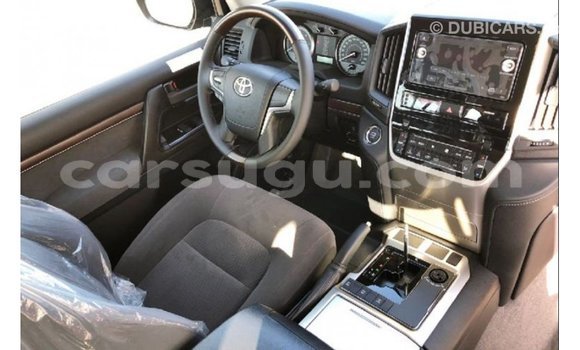 Sayi Imported Toyota Land Cruiser Black Mota in Import - Dubai a Burkina Faso Sayi Imported Toyota Land Cruiser Black Mota in Import - Dubai a Burkina Faso