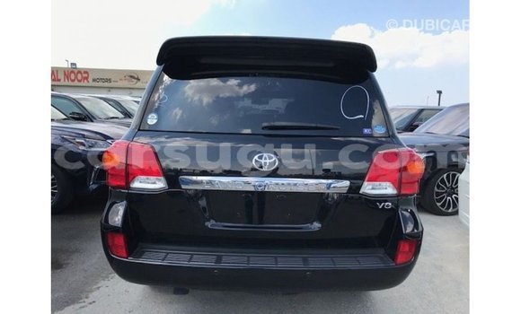 Sayi Imported Toyota Land Cruiser Black Mota in Import - Dubai a Burkina Faso Sayi Imported Toyota Land Cruiser Black Mota in Import - Dubai a Burkina Faso