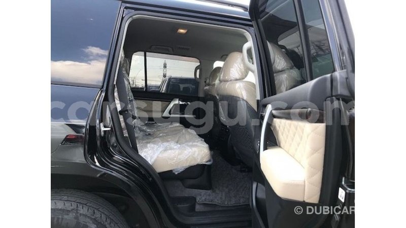 Big with watermark toyota land cruiser burkina faso import dubai 5521