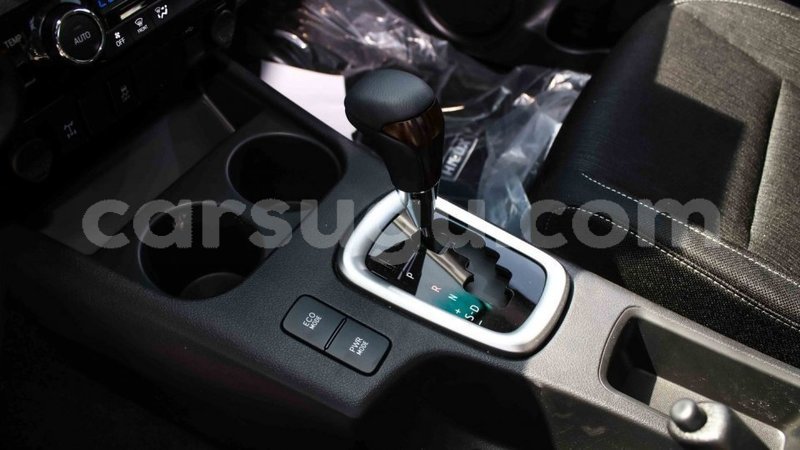 Big with watermark toyota hilux burkina faso import dubai 5528