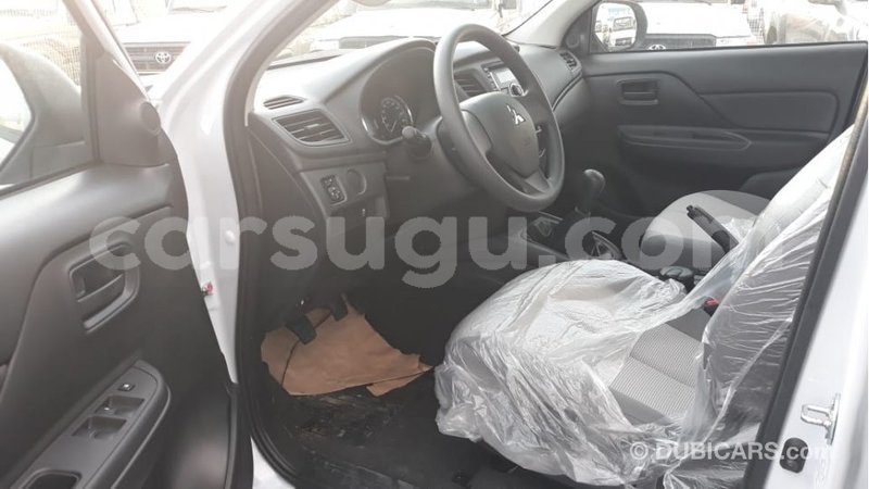 Big with watermark mitsubishi l200 burkina faso import dubai 5529