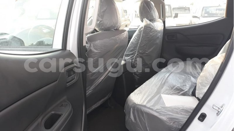 Big with watermark mitsubishi l200 burkina faso import dubai 5529