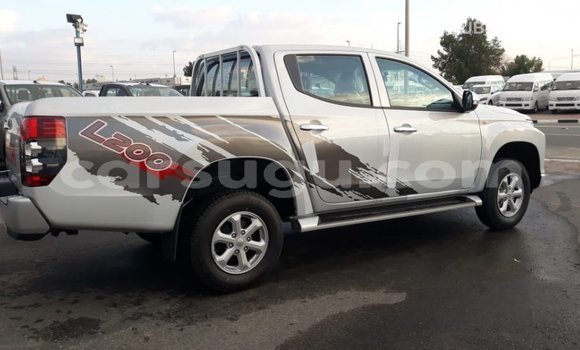 Buy Import Mitsubishi L200 White Car in Import - Dubai in Burkina Faso Buy Import Mitsubishi L200 White Car in Import - Dubai in Burkina Faso