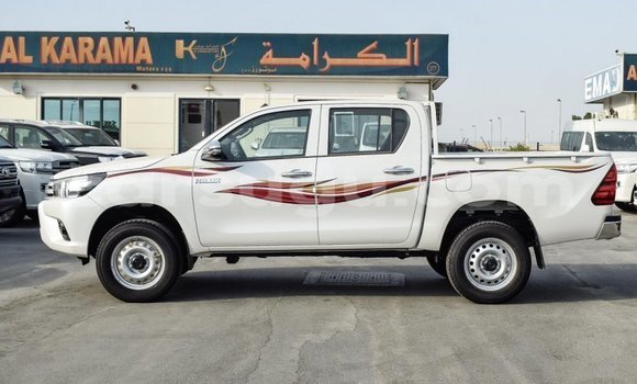 Buy Import Toyota Hilux White Car in Import - Dubai in Burkina Faso Buy Import Toyota Hilux White Car in Import - Dubai in Burkina Faso
