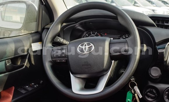 Buy Import Toyota Hilux White Car in Import - Dubai in Burkina Faso Buy Import Toyota Hilux White Car in Import - Dubai in Burkina Faso