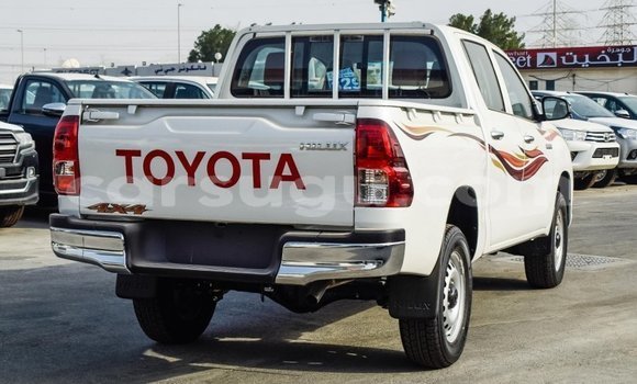 Buy Import Toyota Hilux White Car in Import - Dubai in Burkina Faso Buy Import Toyota Hilux White Car in Import - Dubai in Burkina Faso